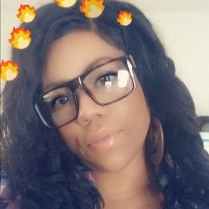 Meet your Posher, Kyla